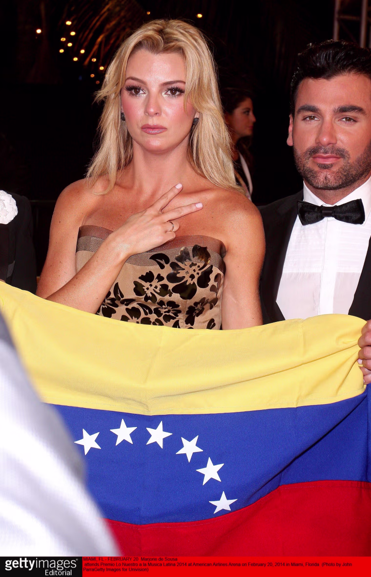 Image: Premio Lo Nuestro a la Musica Latina 2014 - Arrivals