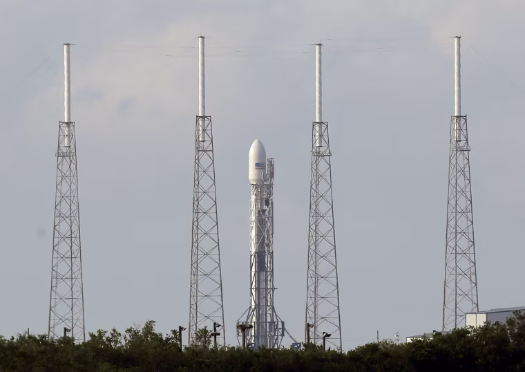 Image: SpaceX Falcon 9 rocket