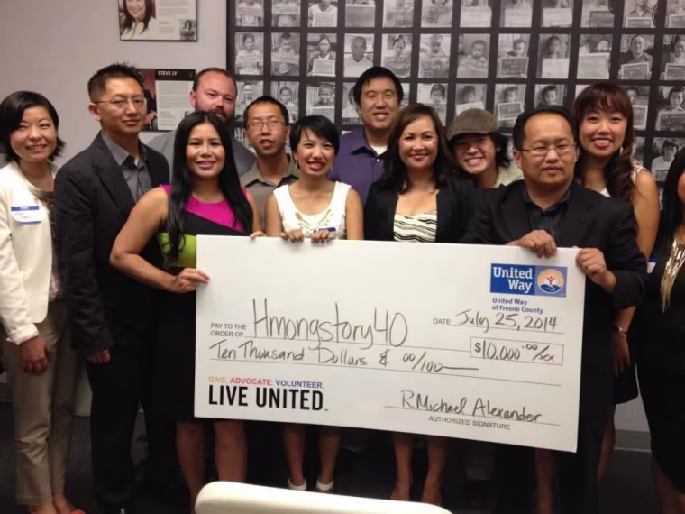 Hmong40