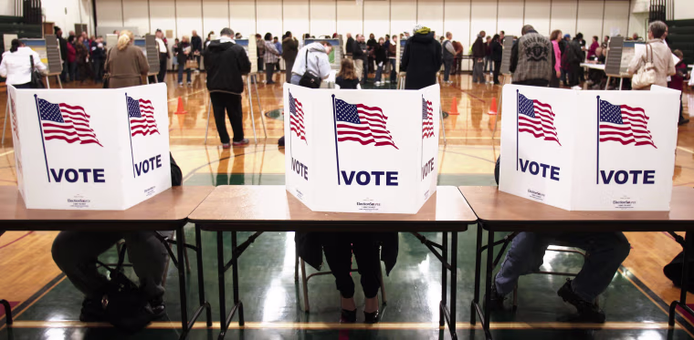 Image: U.S. Citizens Head To The Polls To Vote In Presidential Election