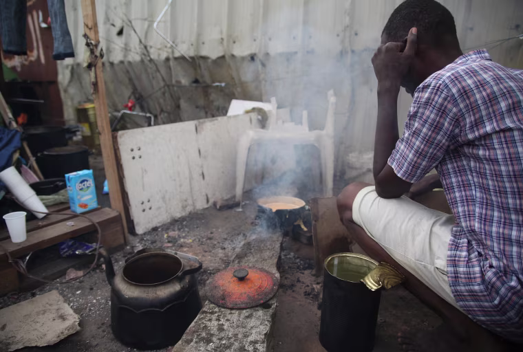 Image: Migrants in Calais, France