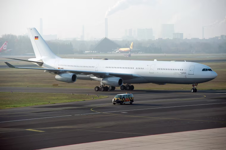 Image: German transport plane for infectious diseases