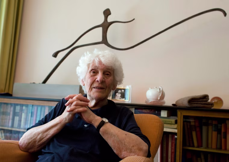 Image: Ingeborg Sylmm-Rapoport in 2009