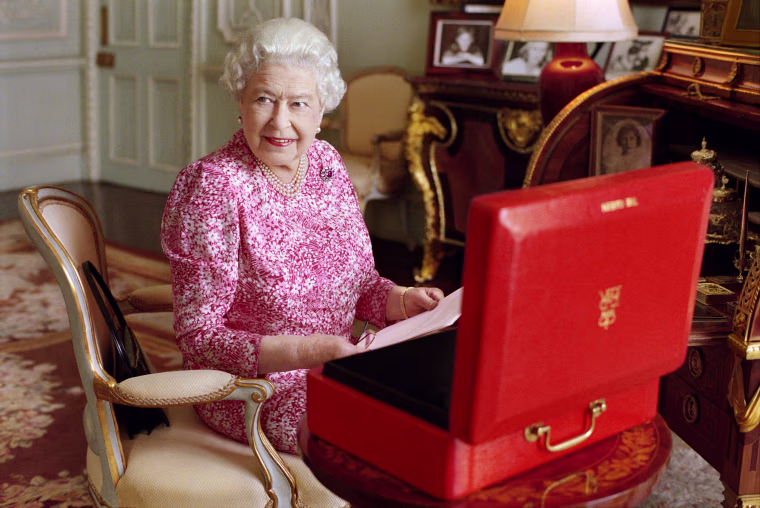 Image: Queen Elizabeth II