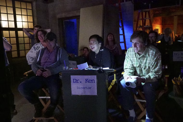 SCOTT ELLIS (DIRECTOR), KEN JEONG, MIKE SIKOWITZ (EXECUTIVE PRODUCER)