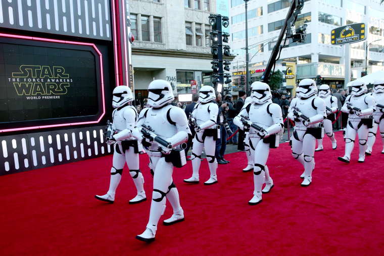 Image: Premiere Of \"Star Wars: The Force Awakens\" - Red Carpet
