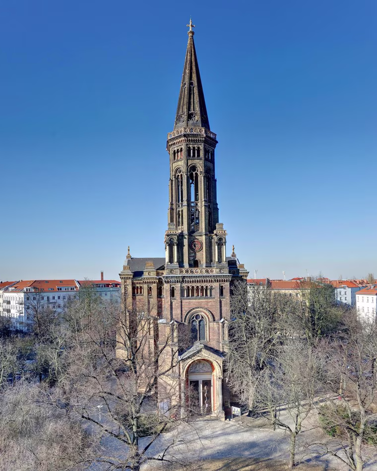 Image: Zions Church in Berlin