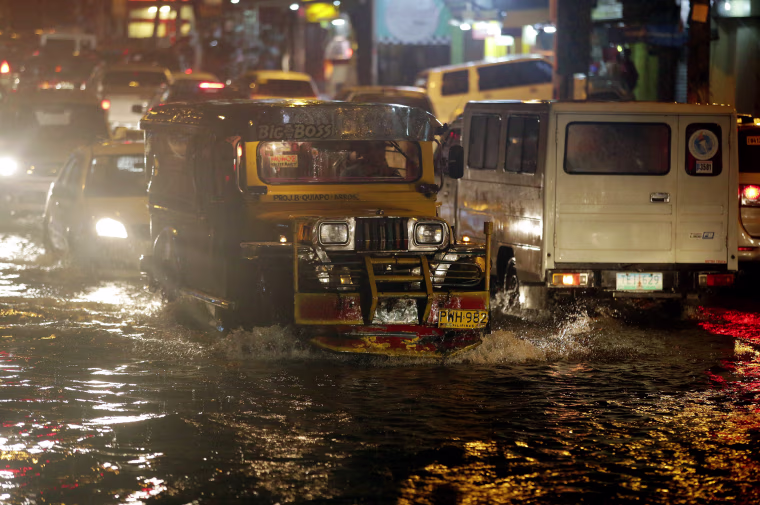 Image: Typhoon Melor Philippines