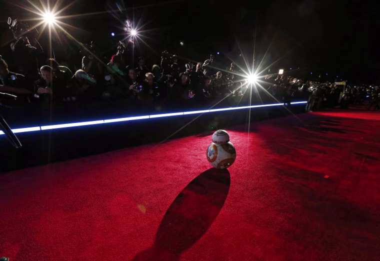 Image: Droid BB-8 arrives at the world premiere of the film \"Star Wars: The Force Awakens\" in Hollywood