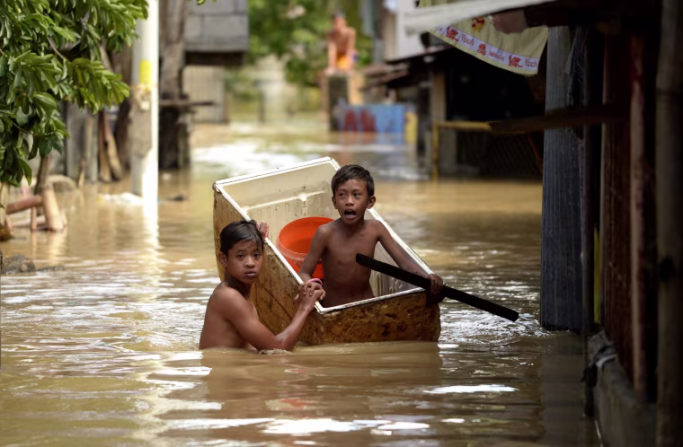 Image: TOPSHOT-PHILIPPINES-STORM-WEATHER