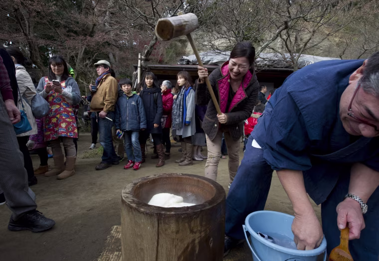 Image: Japanese End of Year Traditions