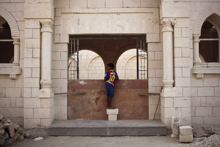 Image: The Wider Image: Living in Cairo's City of the Dead