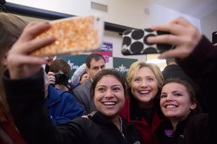 Image: Hillary Clinton Selfie