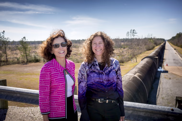 Dr. France A. Córdova, Dr. Gabriela González