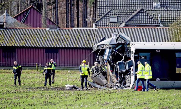 Image: TRAIN-ACCIDENT-NETHERLANDS-RAIL