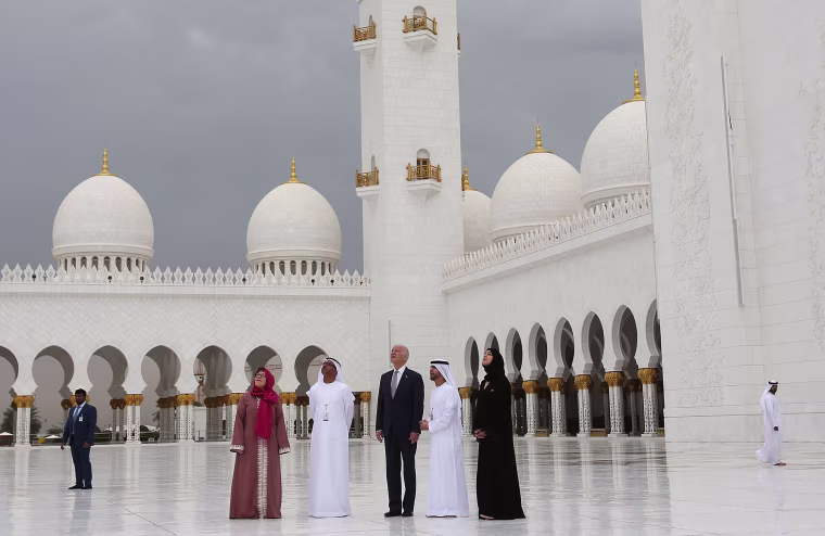 Image: Joe Biden visits the Sheikh Zayed Grand Mosque in Abu Dhabi