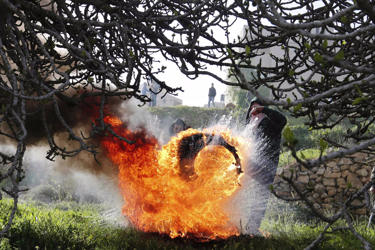 Image: TOPSHOT-PALESTINIAN-ISRAEL-CONFLICT-CLASHES