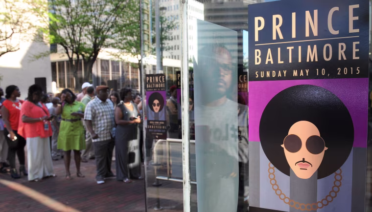 Prince performs in Baltimore