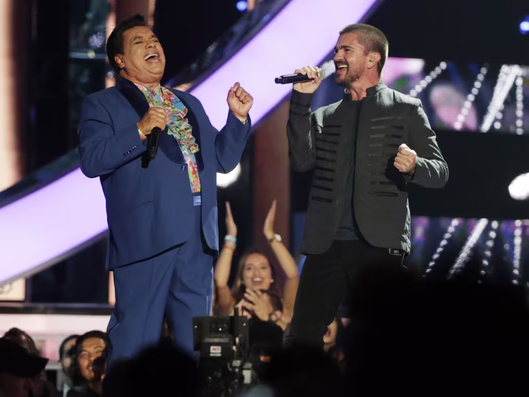 Juanes, Juan Gabriel
