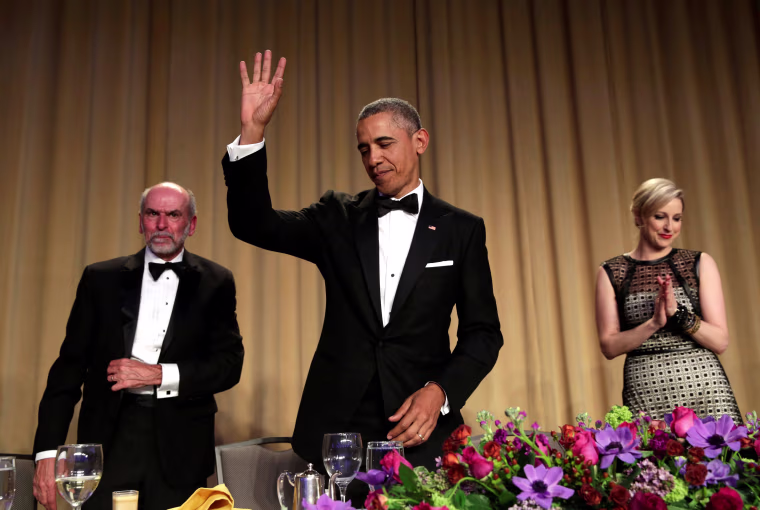 Image: President Barack Obama waves at the White House Correspondents' Association annual dinner in Washington