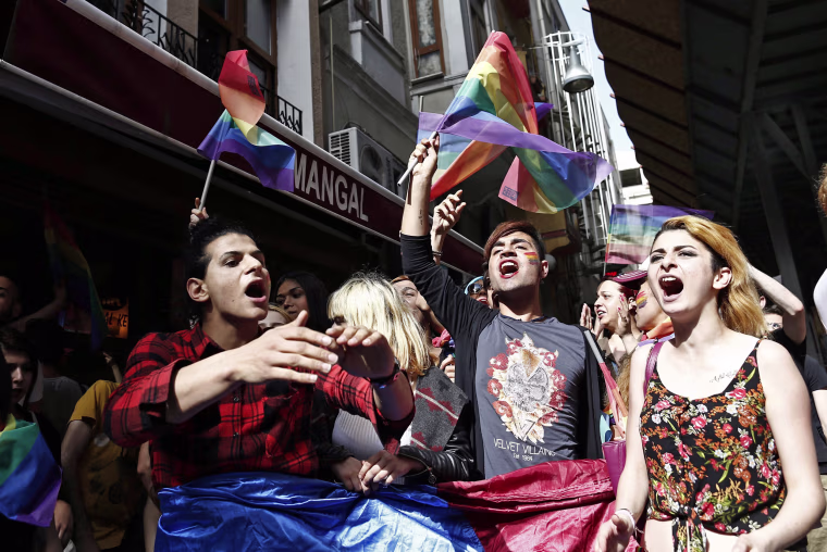 Image: Istanbul LGTB Pride Parade
