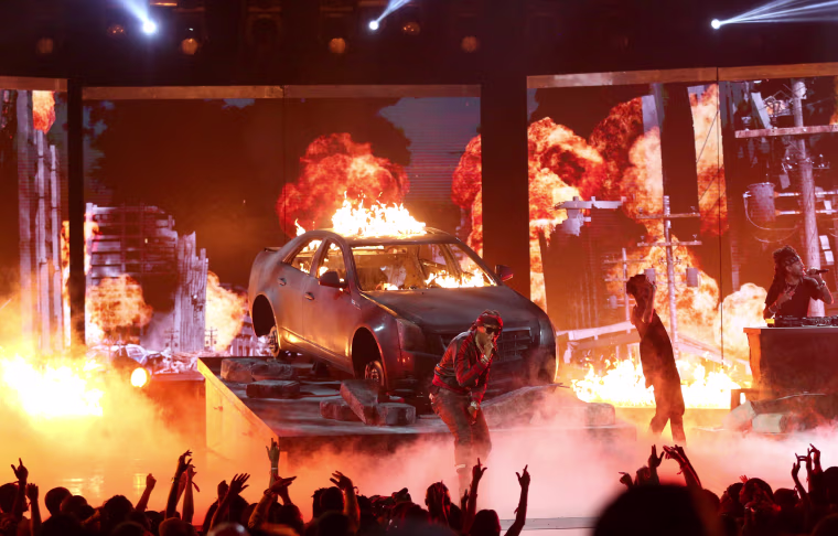 Image: Future performs