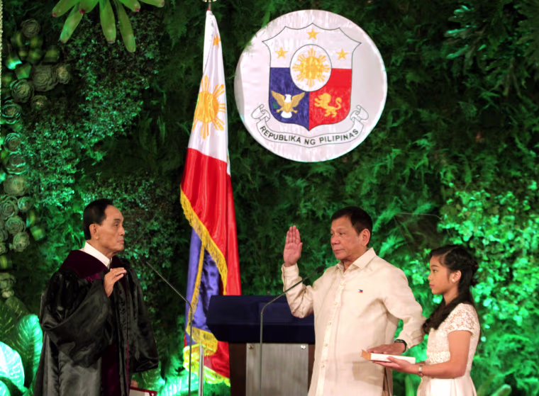 Image: President Rodrigo Duterte takes his oath