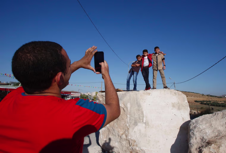 Image: ISRAEL-PALESTINIAN-CONFLICT-EID
