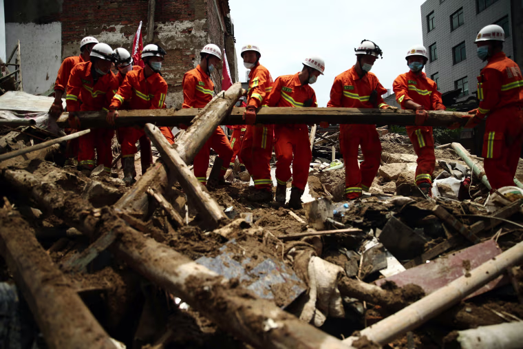 Image: CHINA-TYPHOON-WEATHER