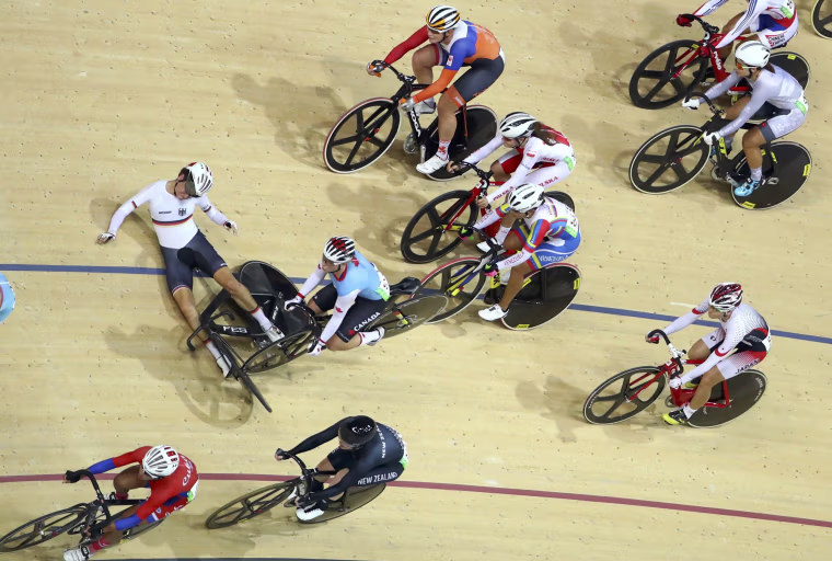 Image: Cycling Track - Women's Omnium 10km Scratch Race
