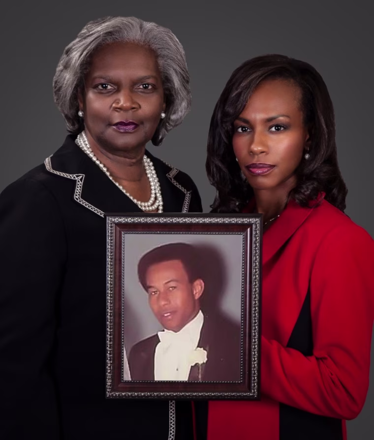 Tenisha Taylor Bell and her mother Velma Pate. 