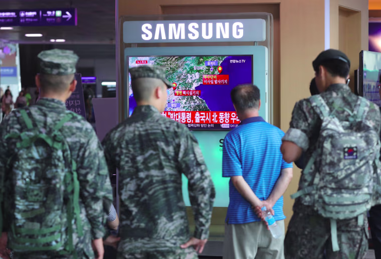 Image: South Korean soldiers