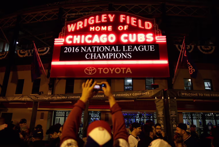 Image: NLCS - Los Angeles Dodgers v Chicago Cubs - Game Six