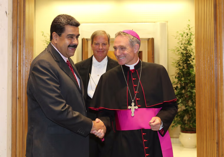 Image: Venezuelan President meets with Pope Francis
