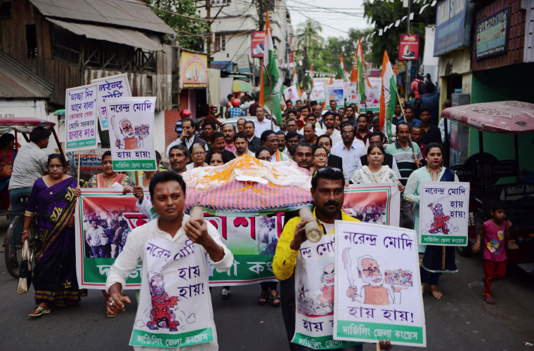 Image: INDIA-DEMONSTRATION-POLITICS-CURRENCY
