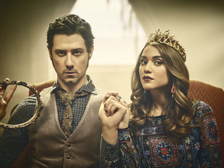 Hale Appleman as Eliot Waugh, Summer Bishil as Margo Hanson