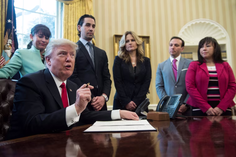 Image: US-POLITICS-TRUMP-SMALL BUSINESS LEADERS