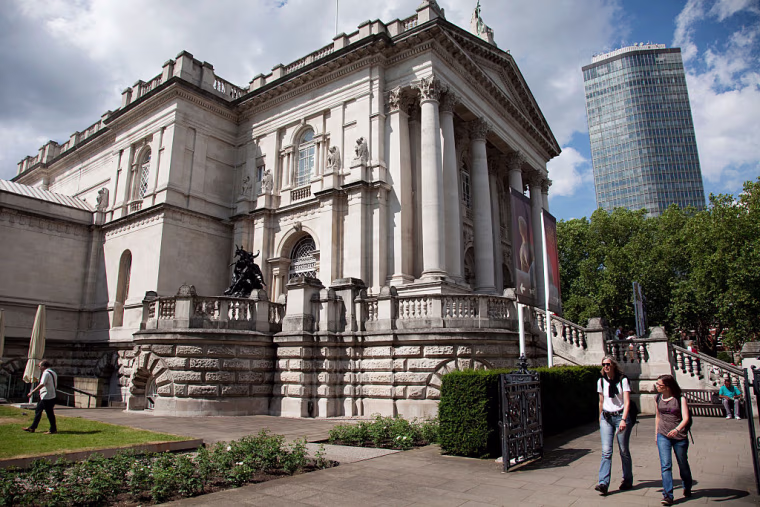 UK - Art - Tate Britain gallery