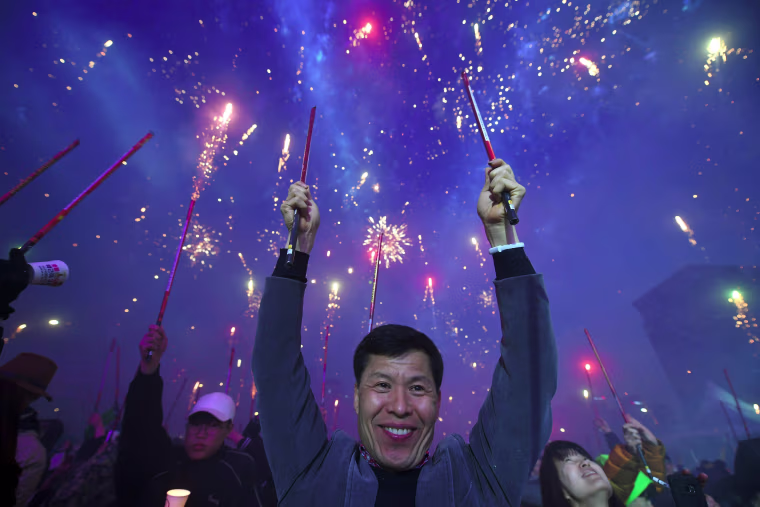 Image: SKorea-politics-scandal-Park