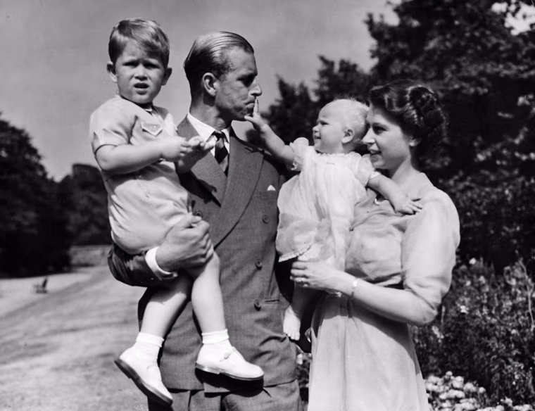 Image: Queen Elizabeth II