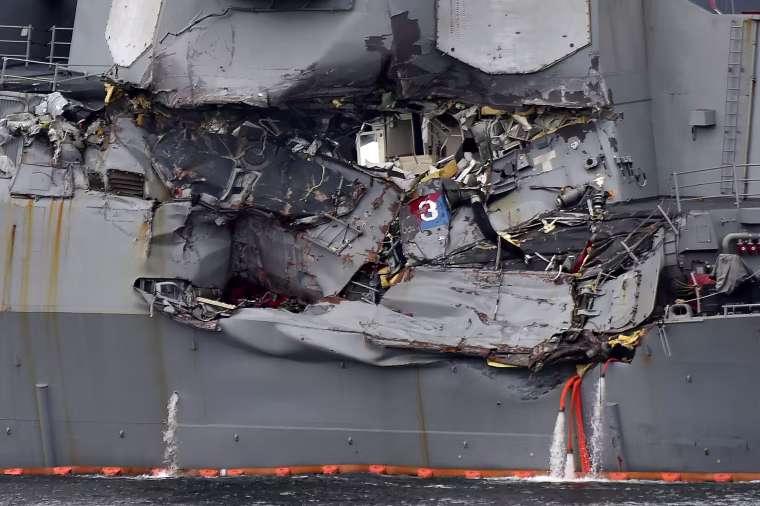 Image: Damage of the USS Fitzgerald vessel