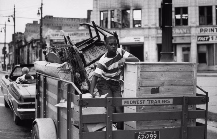 Family moving after Detroit race riots.