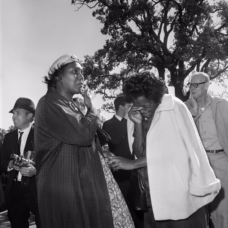 Image: Women burst into tears outside Parkland Hospital upon hearing that President John F. Kennedy died