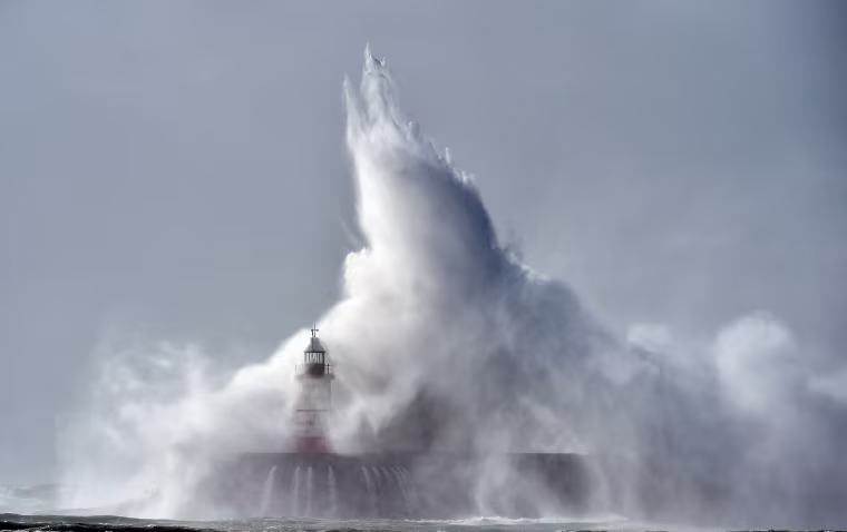 Image: TOPSHOT-BRITAIN-WEATHER-FEATURE