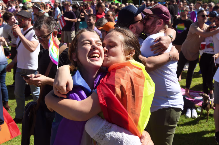 Image: Supporters of the same-sex marriage \"Yes\" vote gather to celebrate