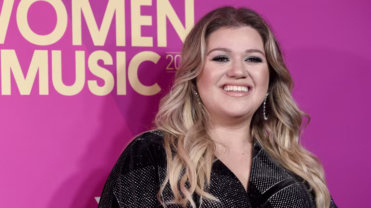 Kelly Clarkson