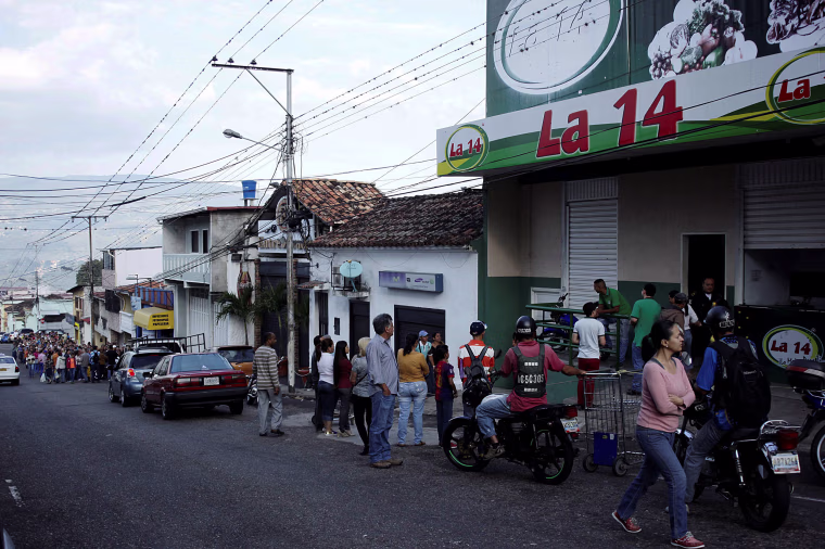 Image: Venezuelan shops shut down