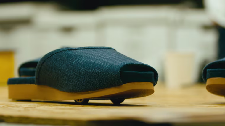 Image: Self-parking slippers