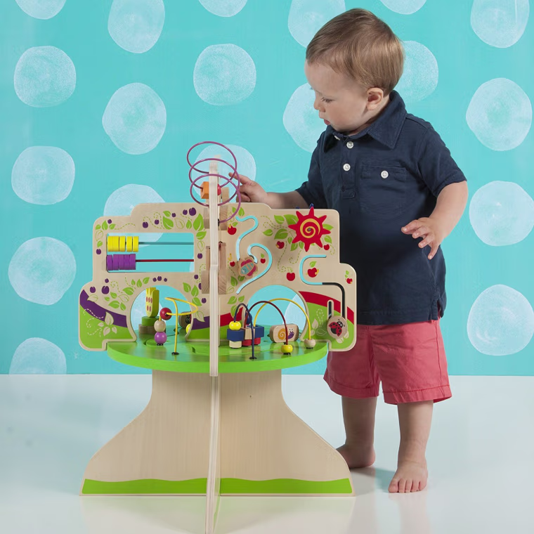 Tree toy