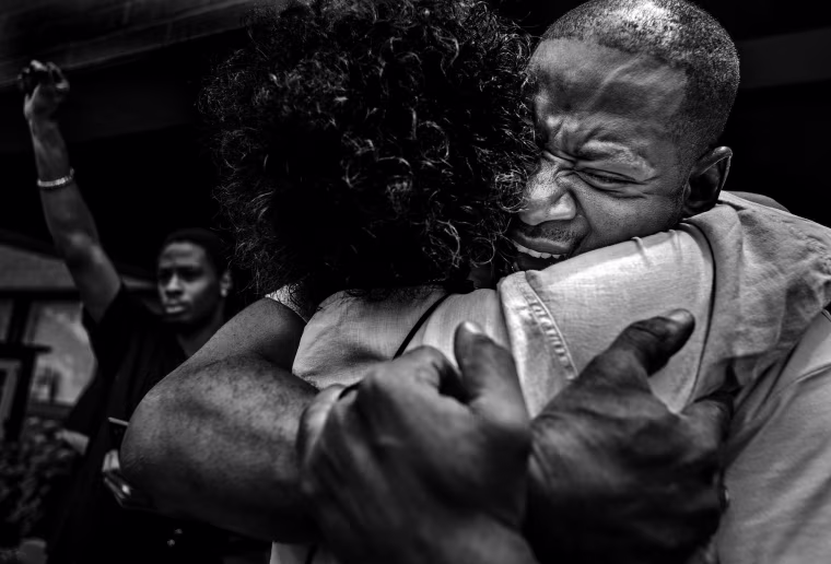 Image: Winning image of World Press Photo 2018 for General News Singles - Richard Tsong-Taatarii, Star Tribune - Not My Verdict